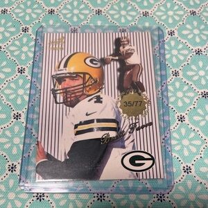 Brett Favre RARE 🏈 1999 Pacific NFL • Serial Number 35/77 ~ Card# 57